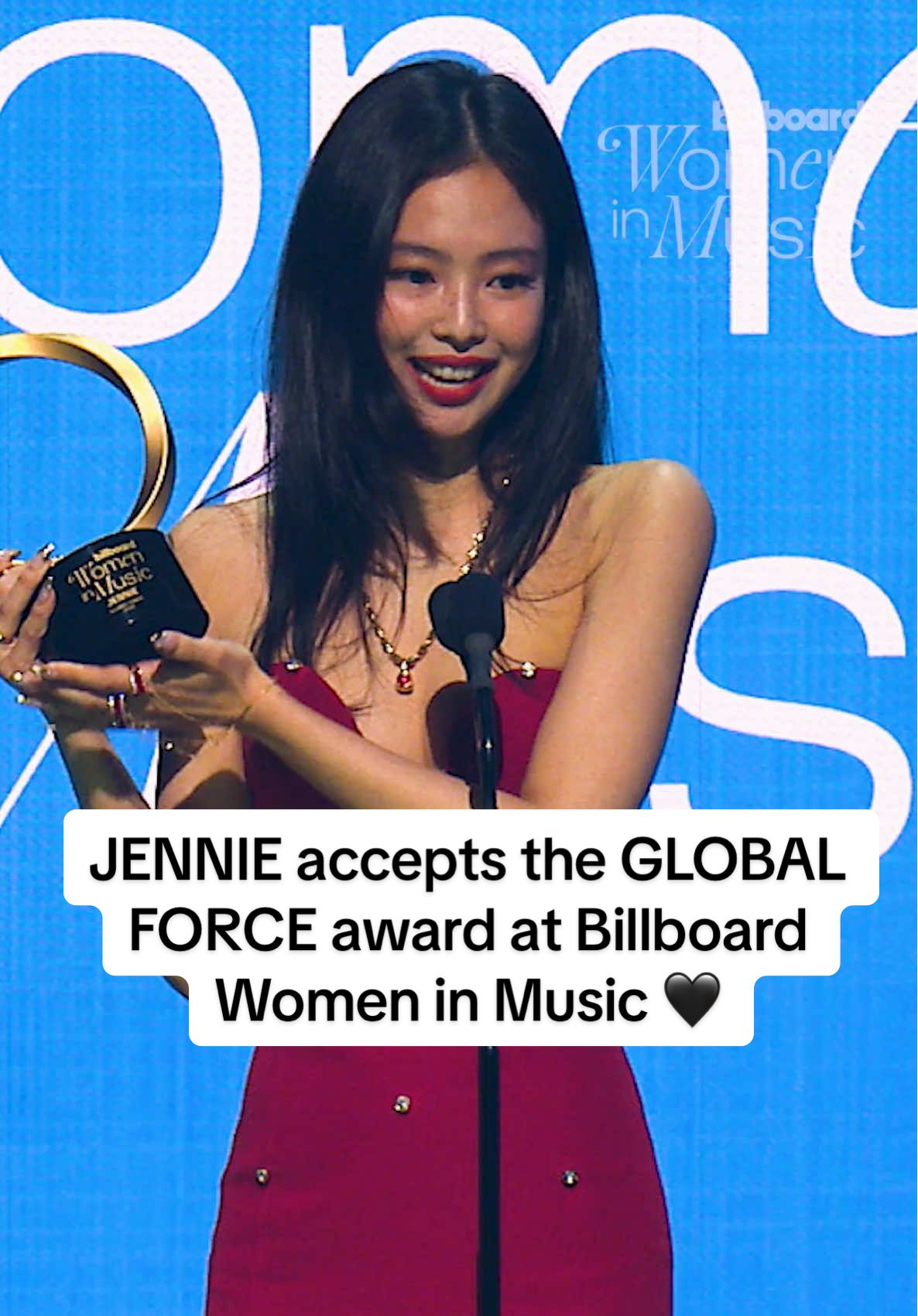 #JENNIE showed love to her #BLACKPINK sisters during her GLOBAL FORCE speech at #BBWomenInMusic 💕🖤 “Without them, this journey would have never happened.” See her full speech from Billboard Women in Music now on BillboardWomenInMusic.com