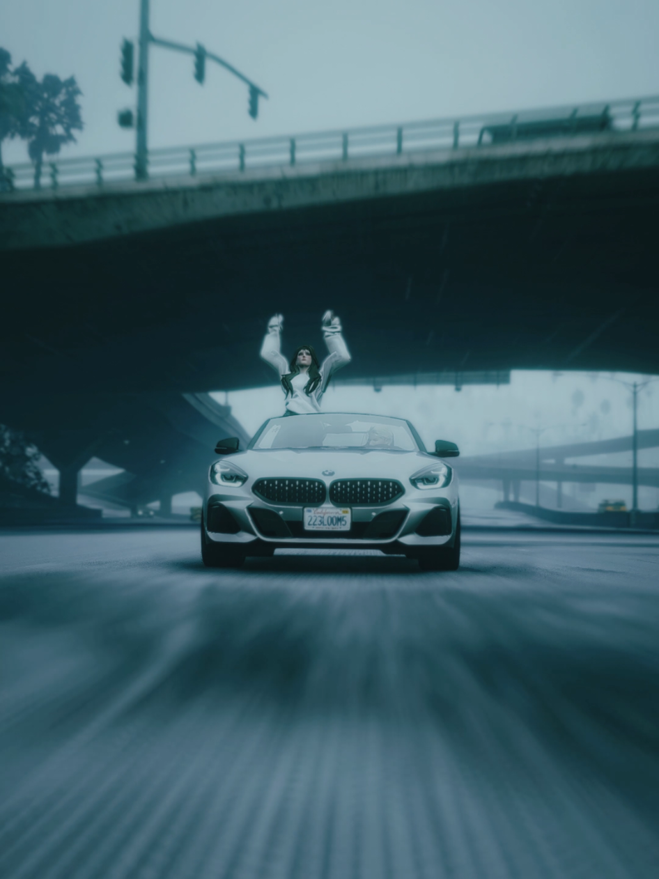 crystal // @Alice // #indonesiafreeroam 