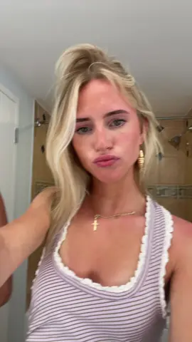 I’m so obsessed with this song 