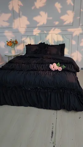 Add romance to your bedroom. #HIG #comforterset #homedecor #buterfly #flowers 