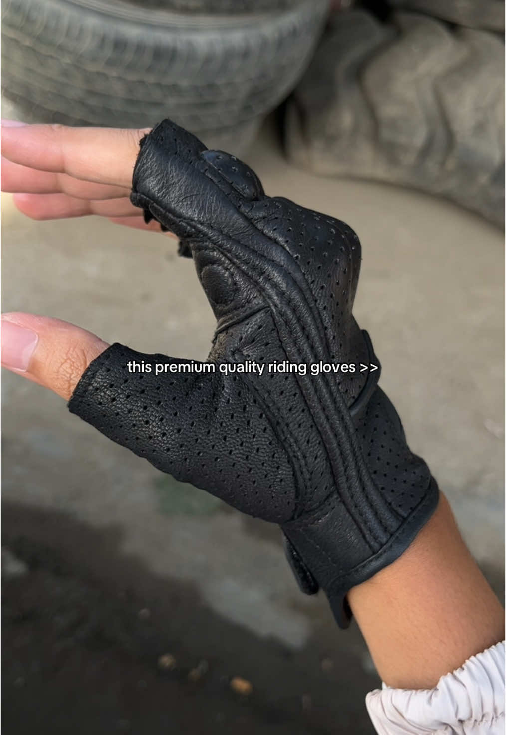 high quality leather half finger riding gloves 🏍️ #ridinggloves #glovesformotorcycle #motorcyclegloves 