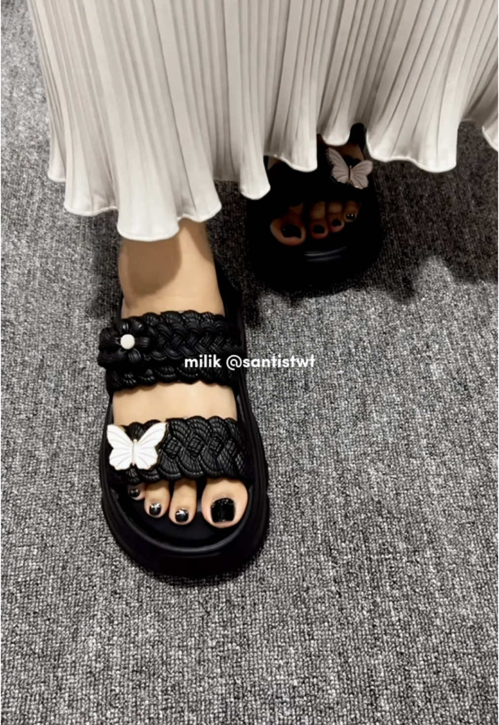New sandal karet kekinian #sandalkoreanstyle #sandalwanita #sandalkekinian #sandalmurah #sandal #sandalplatform #sepatusandal 