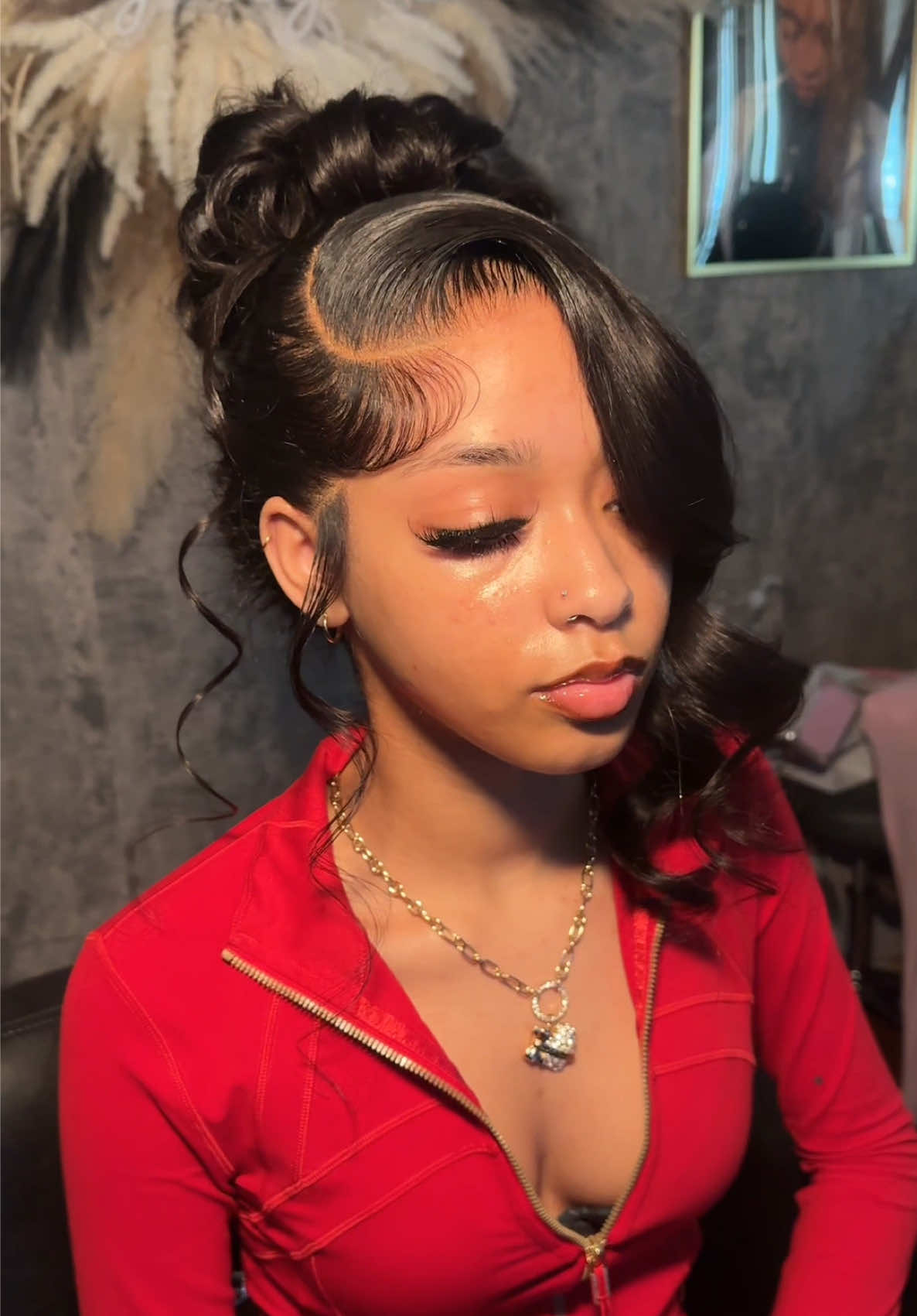 PROM SEASONNN😍😍😍➡️ @stylesby_jo.c on INSTAGRAM   #prom2025 #prom #prom2k25 #promdress #updohairstyle #updo 