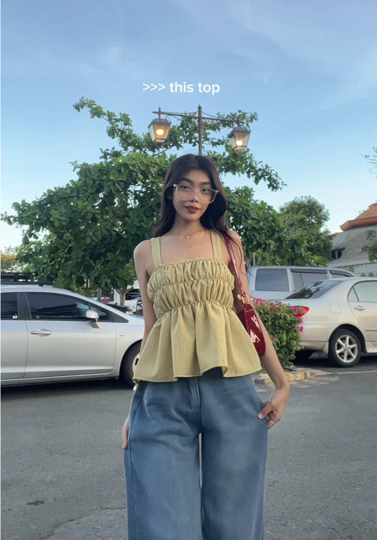 #trendingtops#peplumtop#outfitideas#fashiontrend#trendingfashion#titkokfashion