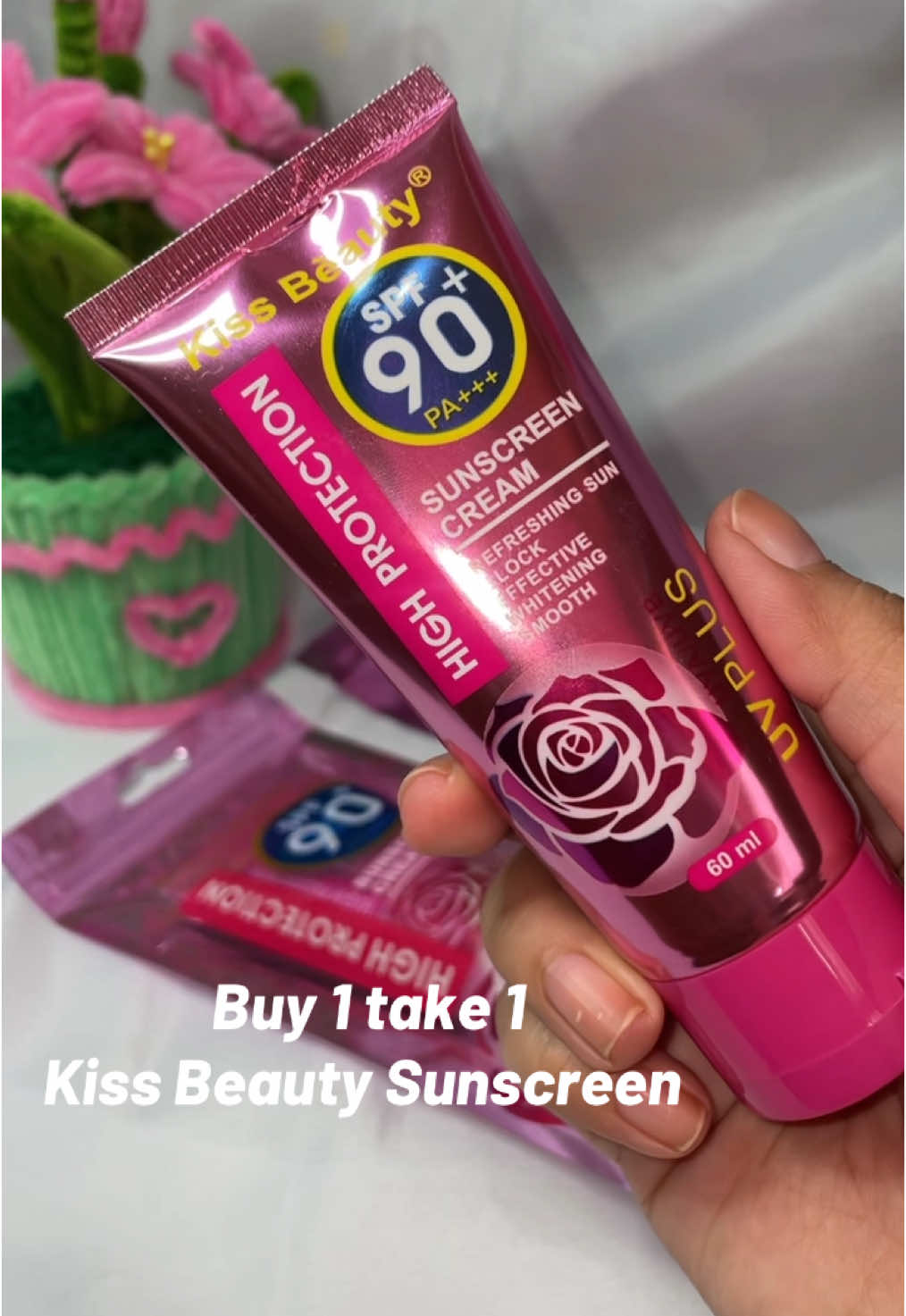 Buy1Take1 na sunscreen 💗💗 Tinted na rin sya😍 #sunscreen #kissbeauty #spf90pa➕➕ #sunprotection #foryoupage #sunscreentinted 