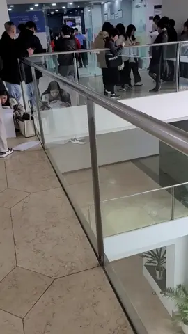 Ca 2 ngày 1/4/2025: ❣️❣️❣️ Cùng hỗ trợ ace lên VFS Hanoi lăn tay xin visa Đức sau khi xong chuyến bay đầu tiên trong ngày sang CHLB Đức. Chúc cho ace may mắn sớm có tấm visa quyền lực trong tay nhé 🍀🍀🍀 Các anh em có lịch bay chiều nay chuẩn bị nhazzz 🥰 #video #trending #trend #xuhuongtiktok #xuhuong #viral #viralvideo #videoviraltiktok #tiktok #tiktoker #tiktokers #vietnam #vfs #vfsglobal #xkld #xkldchauau #daihoc 