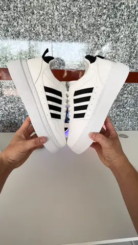 Giày sneaker nam đẹp 2025 #giaynam #giaydanam #giaysneakernam #giaynamdep #giaydep #xuhuong #foryou #vairal #trending #anhhungstore 