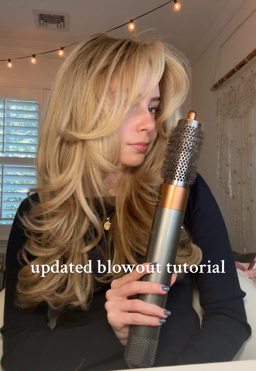 ok but the audio is making me feel nostalgic and old #hair #blowout #hairtok #tutorial #roundbrush 