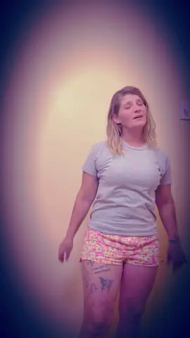 #bluecollar #bluecollarwomen #lovingme😍💋 #wdr #foryourpages #fyp #foryou #foryoupage #WeDoRecover #leavemealone #badonmyown💋💅 #delete  #wonttoleratedisrespect #alwaysgrowing #goingtothetop #caffineanddreams #littlebitawholelottahardwork 