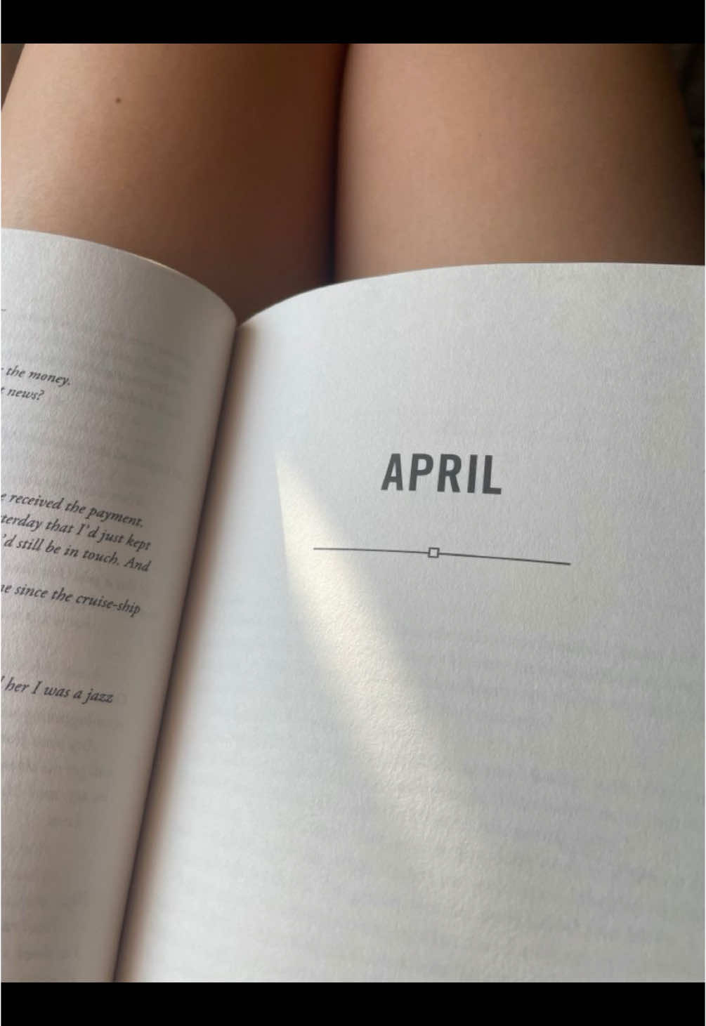happy April 1st 🤍 • Don’t listen to the haters, butter yellow is 100% the color of the season and in my opinion has always been THE spring colour ! • • #AprilFools #april1st #1stofthemonth #viral #aprilvibes #springvibes #springaesthetic #aesthetic #romanticizeyourlife #romantisizing #aestheticvibes #butteryellow #fypシ #fyp #classy #springbreak #seasideflorida #seaside #april #SpringIsHere 