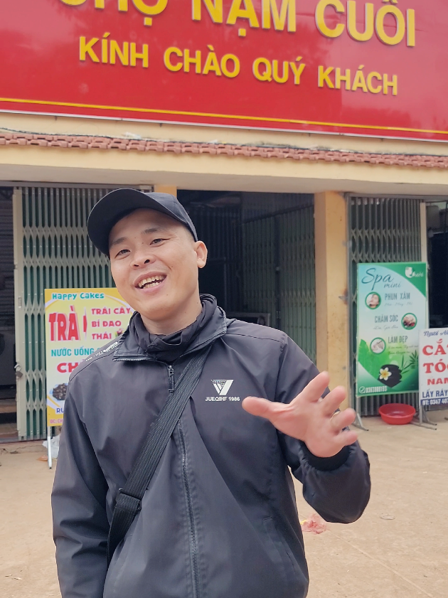 Sáng đông đúc, trưa không một bóng người 🤣 #laichau #fypシ #chophien 