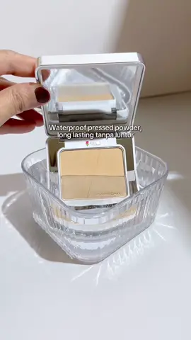 Masuk dlm air pun tak luntur 🤭  #carslan #carslanmy #carslanpressedpowder #pressedpowder #sunscreenpressedpowder 