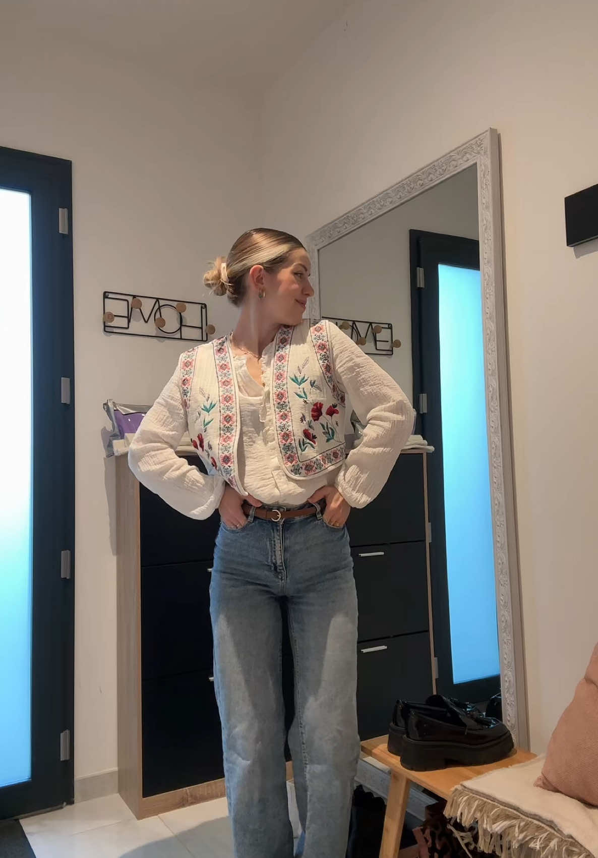 spring outfit 🌸#momlife #outfitideas #outfitinspo #momstyle #youngmom 