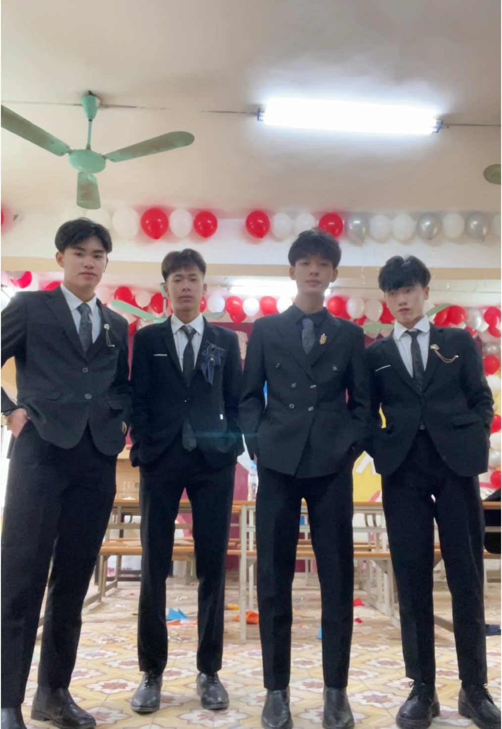f4