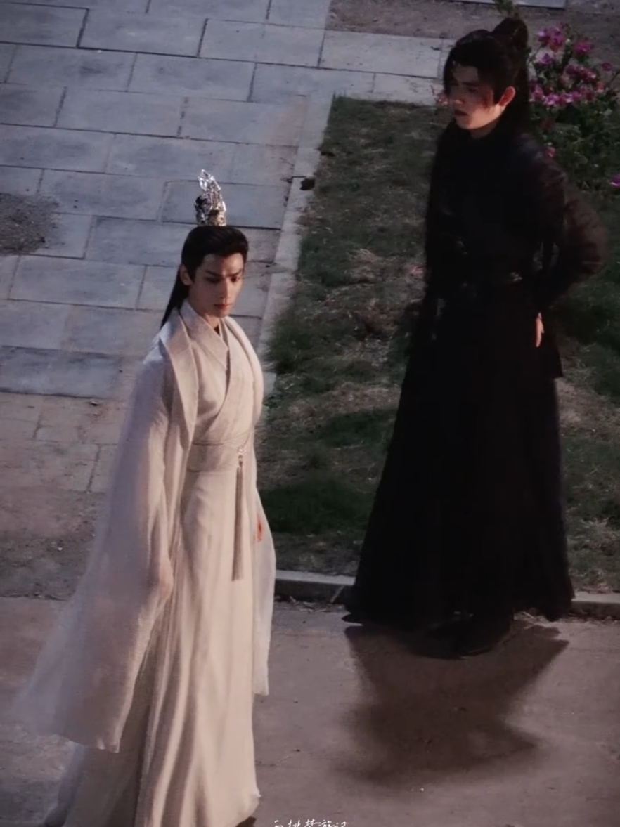 Kalau setiap april fools hyx ngeluarin leaks disatuin udh jadi file drama ini mah, capek banget ga tayang-tayang😭😭  #LuoYunxi #罗云熙 #ChenFeiyu #陈飞宇 #Immortality #HaoYiXing #晧衣行 #foryou #fyp 