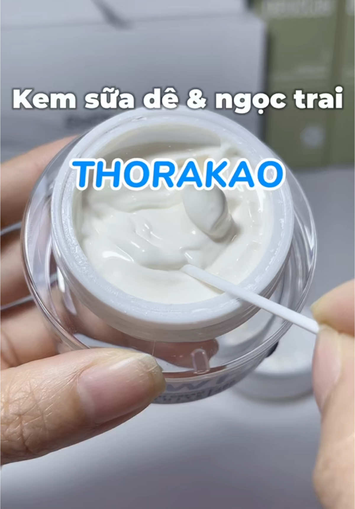 Kem dưỡng trắng da sữa dê & ngọc trai Thorakao, 1 hộp dùng cho cả ngày và đêm nè#myphamthorakao #kemduongda #kemtrangda #kemtrangdamat #unboxing #review #fyp #xuhuongtiktok #lamdepmoingay 