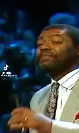 Ron Kenoly - Christ is the solid rock on which I stand..