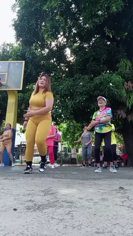 pre cooldown 💦💪🥰#greenwoodsfam #HelloApril #zumbamom #zumbafitness #foryoupage #tiktokph #tiktokmom #Hellobirthmonth 