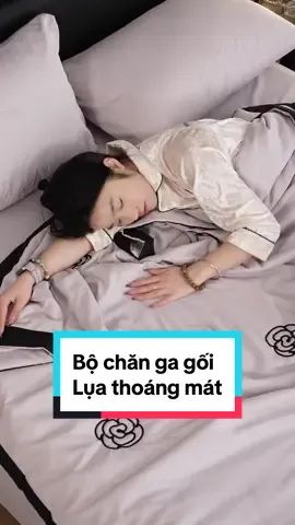 Bộ chăn lụa mềm mại thoáng mát nằm mùa nào cũng ưng🥰 #changagoidem #chanmuahe #gagiuongmuahe #changagoilua 