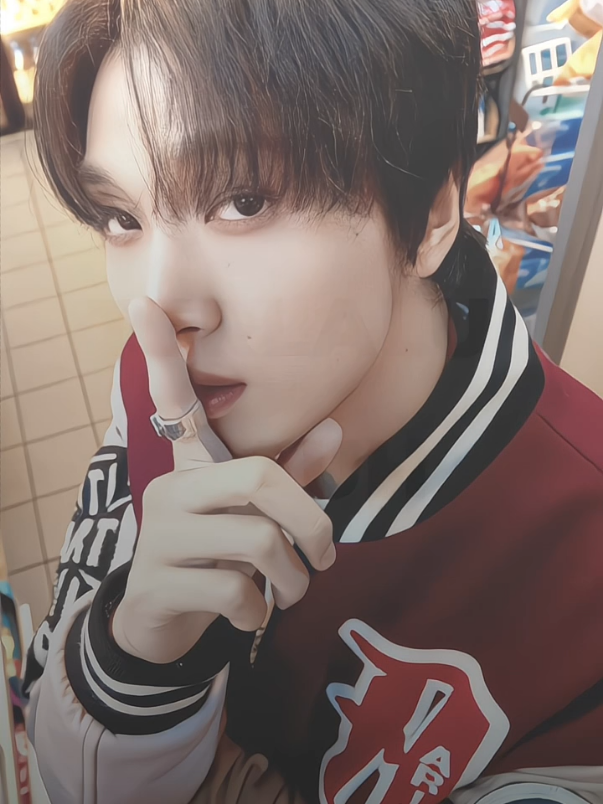 anciss @𝐀𝐝𝐲ℤ𝔢𝔱5𝔪𝔟  #haechan 