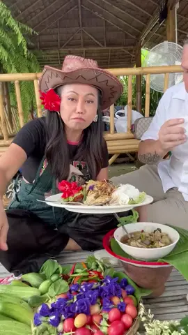 กินบ้านๆสไตล์ยายณี #ยายณีหนูนาสวีเดน #หนูนาสวีเดน #หนูนาสวีเดนแฟนเพจ #ยายณีราชินีกินผัก #ยายณี