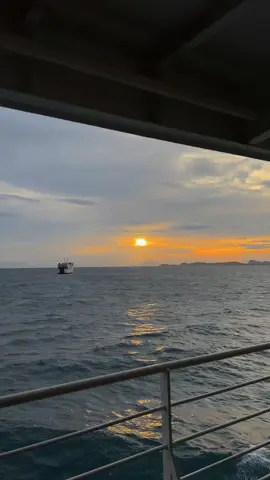 Sinarengan x Lamunan