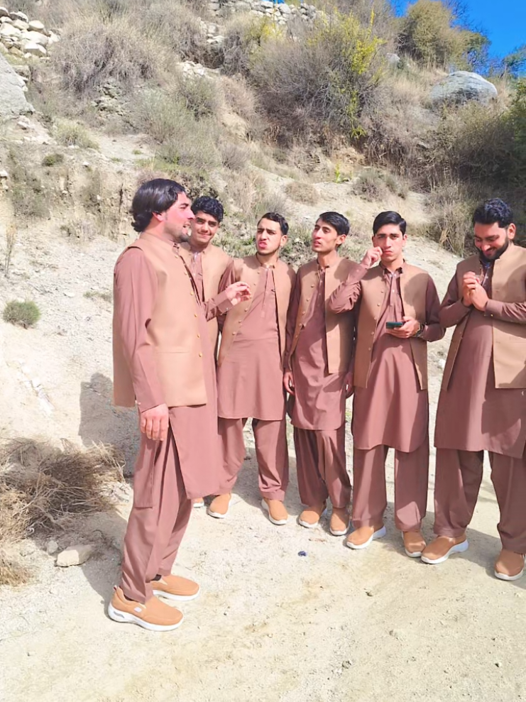 #yaran🦋🥀💯  #fypシ゚viral🖤tiktok  #viralvideo  #foryoupage  #100kviews  #1millionaudition @imran jani 8 @Salar khan @azizy zakria @꧁♛(ID꙰R꙰E꙰E꙰S꙰ JA꙰N꙰I꙰))♛꧂ 