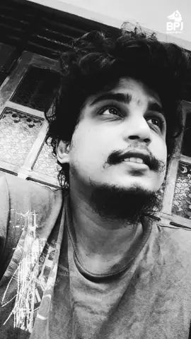 හංගන්නට මේ වේදනා.. සමුගෙන යා යුතුව වුනා.. දවසක අත අතැරෙන බැව් දැන නුඹට ලංවුනා... 🥹 #raveentharuka #trending #srilanka #viral #pasindupavishka #blackpasijay #fyppppppppppppppppppppppp #fypage #fyp 