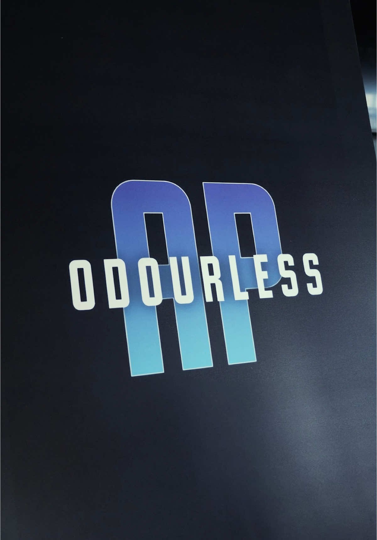 Showcasing our signature purifier at the one and only Riley’s Gym Marsden Park! 🔥🔥 #odourless #gym #training #purifier #explorepage #fyp 