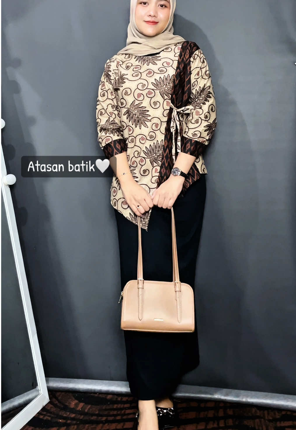 #atasan #batik #OOTD #fashion #ootdideas #inspirasioutfit #outfit #trending #rok 