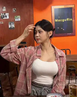 Pesona eunbi😍@은비eunbi  #edit #video #eunbi #korea #transition #foryoupage #xybca #fyp 