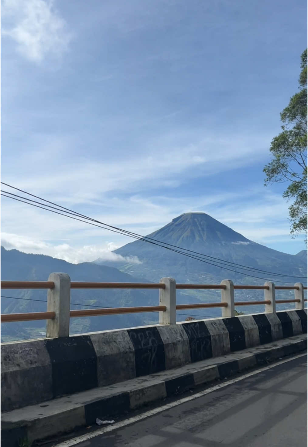 Bahan SW mu cah 🥰 Inpo seputar dieng Bisa langsung ke wa yang ada dibio 🤩 #dieng #penginapandieng #fyp