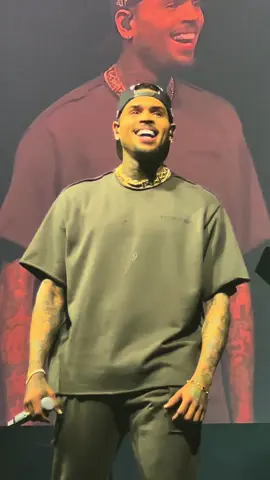 Who’s getting tickets? 🙌🏼 #chrisbrownofficial #chrisbrown #TeamBreezy #1111tour #breezy #fyp #chrisbrownconcert @chrisbrownofficial 