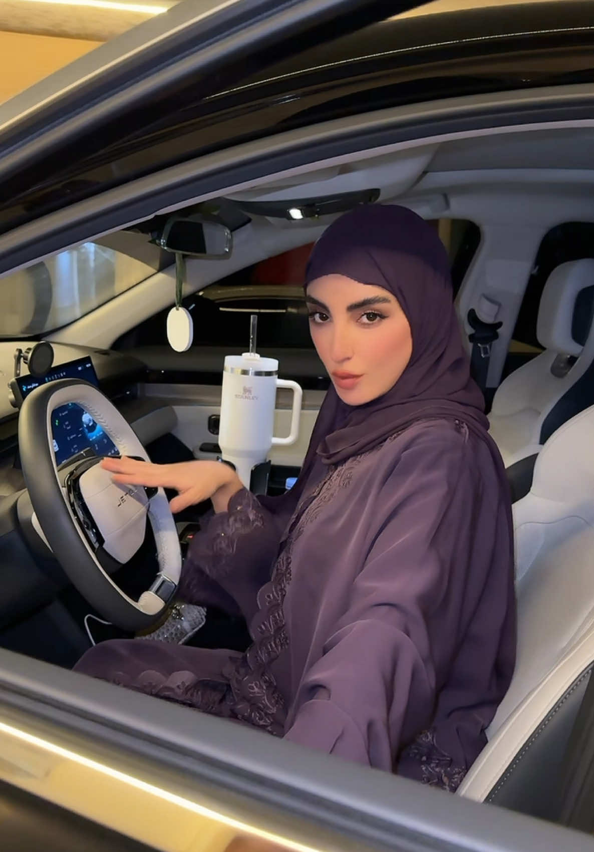 #جيتور #jetour #car #uae #الامارات #سيارات #الشعب_الصيني_ماله_حل😂😂 #viral #fyp #اكسبلور #explore #foryou 