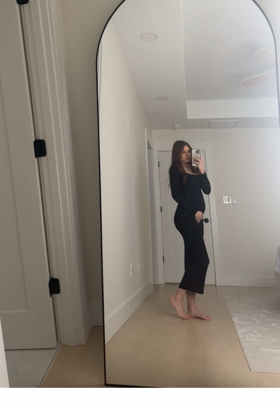 Sunday fit check❤️ #ootdinspo #fitcheck #sundayoutfit #dresses #bodycon #fyp #pregnant #bumpdate @ZARA 