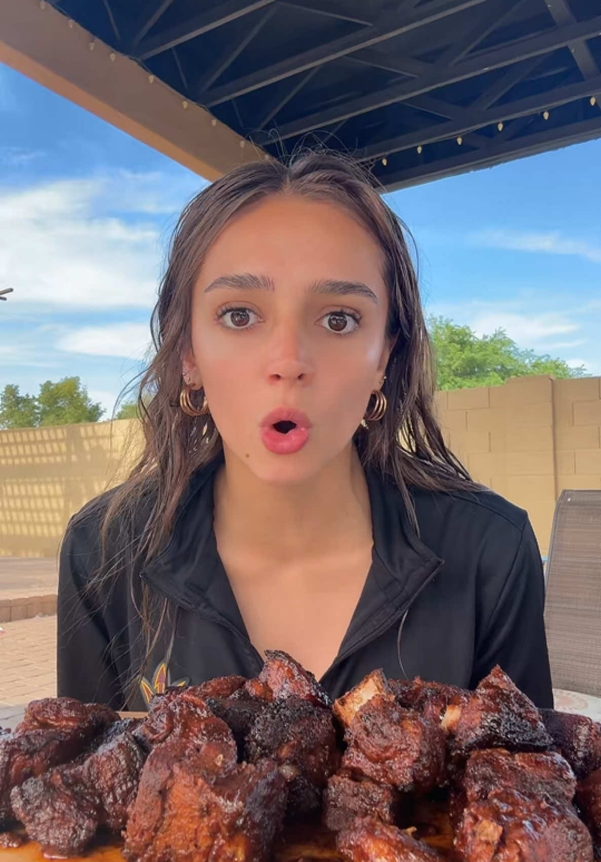 Trying to figure out what the best bite in bbq is #porkbelly #burntends 