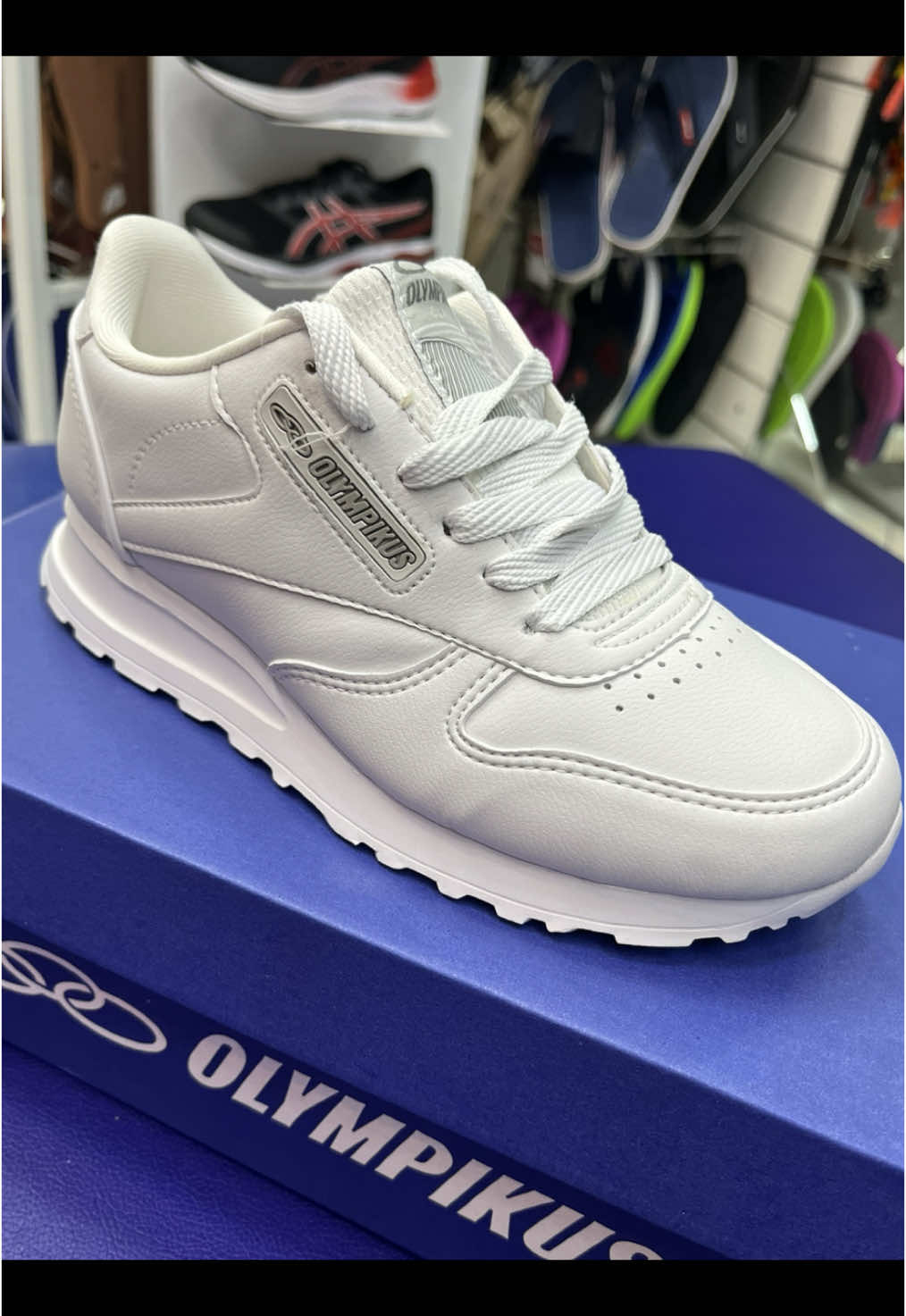 O modelo clássico da Olimpikus que você precisa conhecer. Leve e ótimo custo benefício. Para trabalho ou escola. Todos nossos produtos são originais.🙏🏻❤️ #conforto #tenis #job #trabalho #escola #custobeneficio 