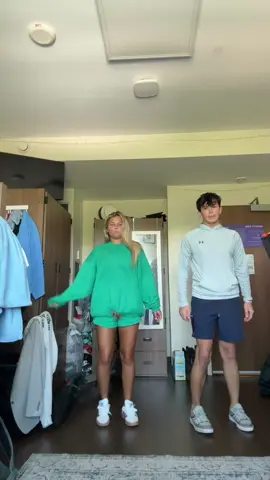 Did we eat ☺️✌️ #dancers @tate mcrae 