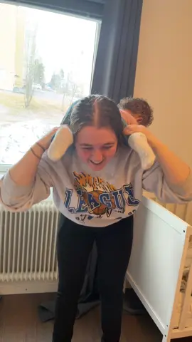 Bad baby on the back❤️