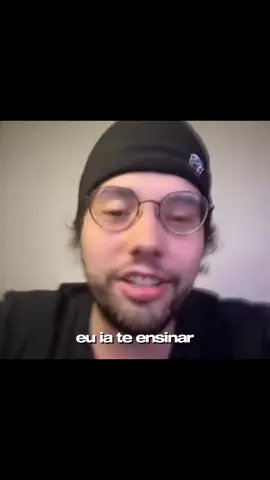 matta queria ensinar ela a jogar LOL #cortesdojulio #viralizarnotiktok #memestiktok #rindomuito #fy #fyp #fyyyyyyyyyyyyyyyy #risada #viral #rindo 