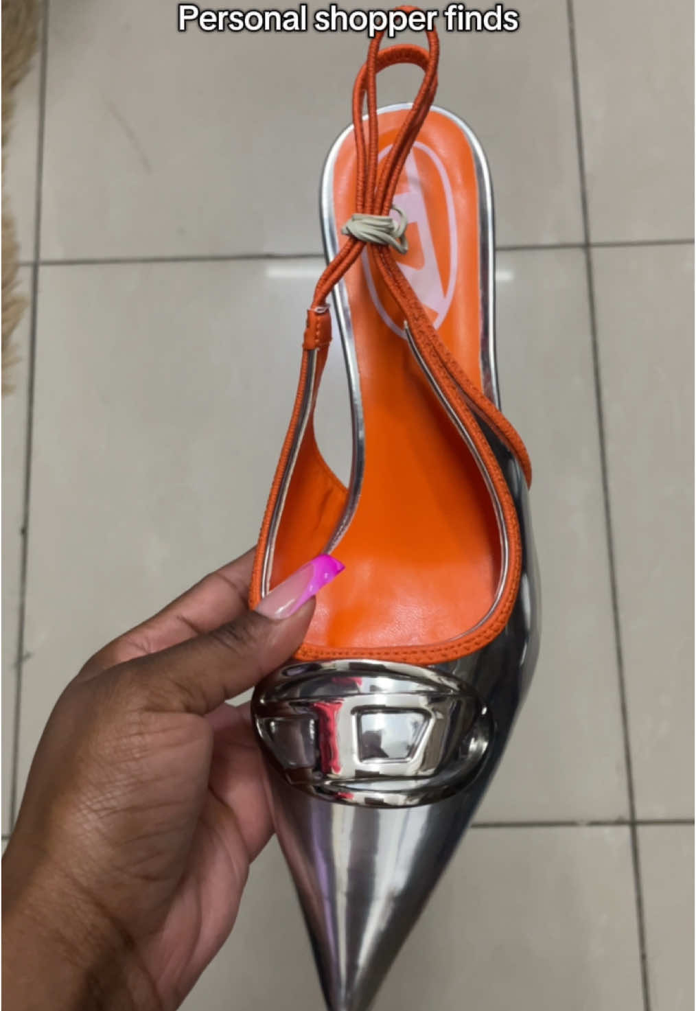 Available for immediate purchase. we can also preorder for you 👍☺️‼️. Available from size 3/8.🤗 #lolagotya #personalshopper #smallstreetfashion #smallstreetrunner #personalshopperjhb #personalshopperfinds #lolagotyahere 