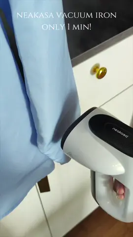 neakasamagic1  vacuum steamer clothes steamer #neakasa #steamiron #BusyLife #MorningHacks #WorkingMom #OfficeEssentials #QuickWrinkleFix #TimeSavingHacks #tiktokmademebuyit  #WrinkleFreeInMinutes 