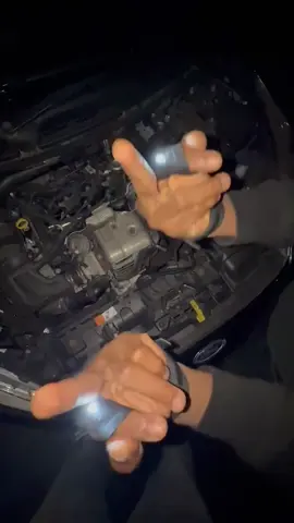 Illuminate Your Adventures with Light Up Gloves! #lightgloves , #ledgloves , #handsfreelight , #nightgear , #campingessentials 