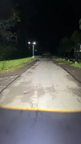 terang bersama ups waymaker s500, tidak perlu berisik untuk membuktikan siapa yang terbaik🙏🏻 #soekidit #dario #vario #upswaymakers500 #upswaymaker 