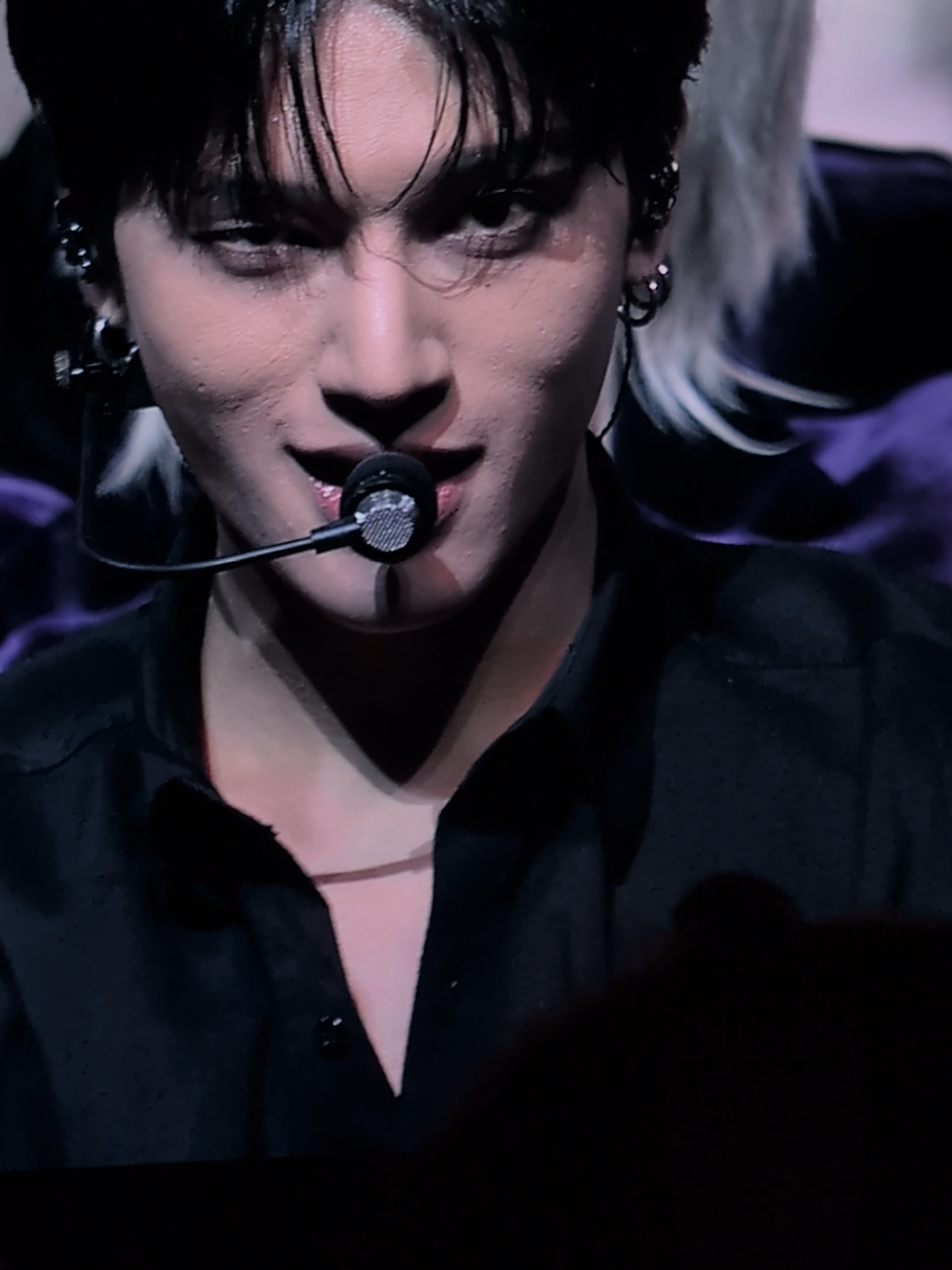I wish I was your girl  #ateez #ateezwooyoung #wooyoung #wooyoungateez #wooyoungedit #jungwooyoung #atinyateez #atinyfyp #ateez_official_ #ateezconcert #ateeztour2025 #ateeztour #ateezedits  #우영 