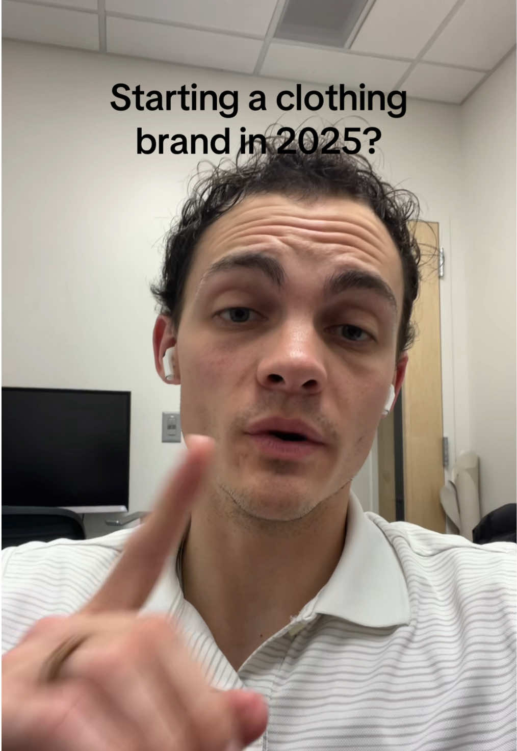 Don’t just make another graphic tee! #fashondesigner #fashiondesign #clothingbrand #clothingdesign #gymfashion #gym 