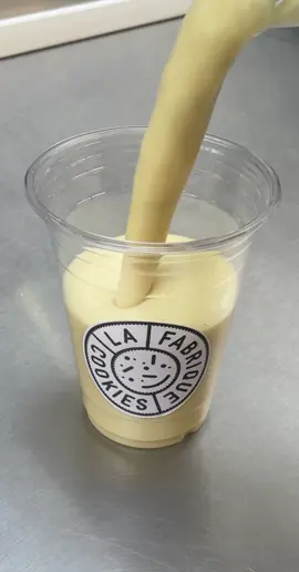 Toi aussi t’aimes bien les smoothies ? #smoothie #fyp #cookies 
