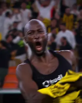 الى النهائي☝🏻💛🏆 #الاتحاد #بيريرا #تيفو_الاتحاد  #ittihad #danilopereira #benzema  #fyp @نادي الاتحاد | Al-Ittihad FC 