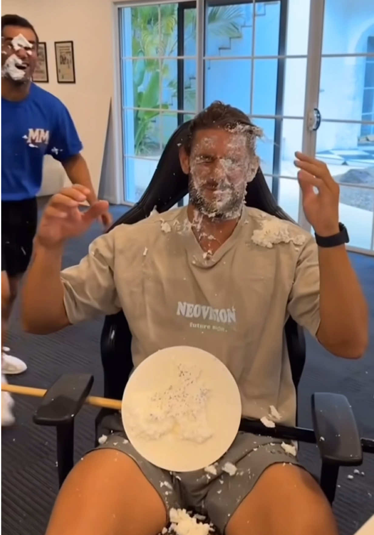 Cake In The Face 😂 #funnymoments #shammi #prankster #funnytiktok 