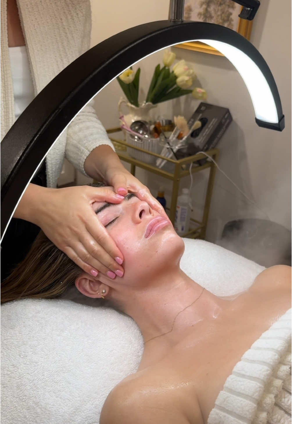 Enjoy the process ☁️💫  #esthetician #facials #skincaretiktok #soloesthetician 